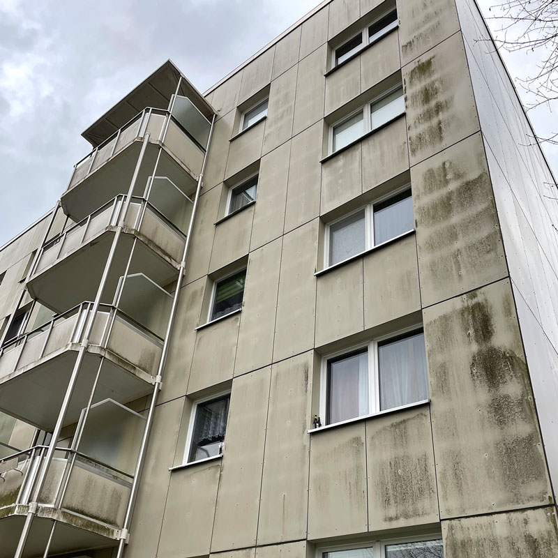 Dreckige Fassade Leipzig Mehrfamilienhaus