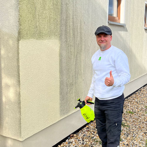 Zustandsanalyse und kostenfreie Probefläche Fassadenreinigung // Algenmax